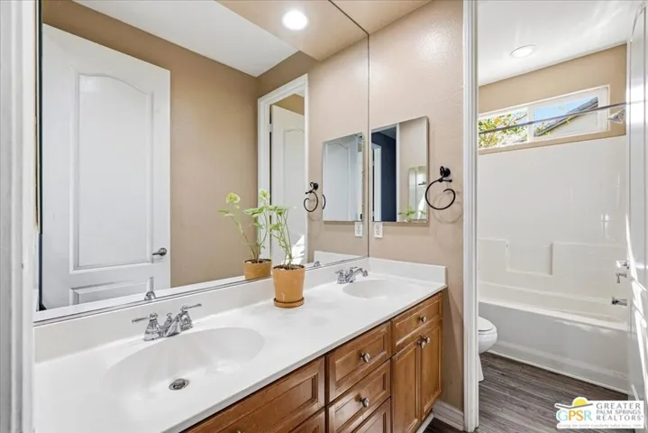 Bathroom 2