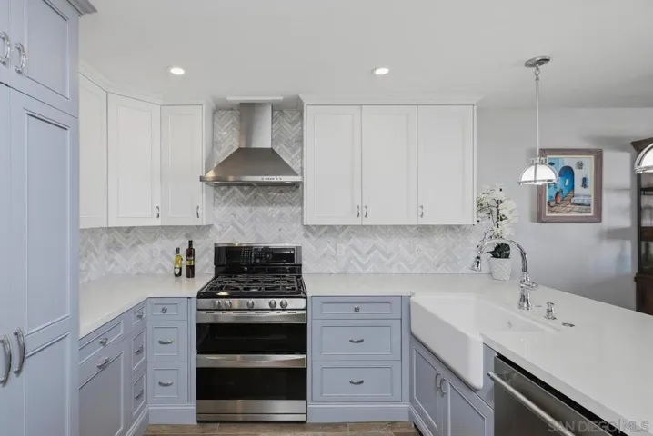 106 Antigua Court, Coronado, California 92118