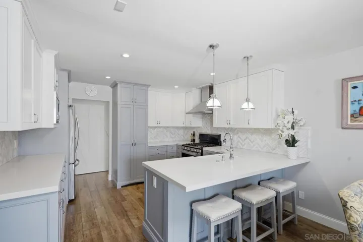106 Antigua Court, Coronado, California 92118