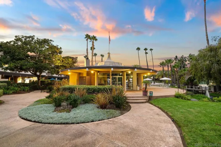 3050 Rue Dorleans 308, San Diego, California 92110