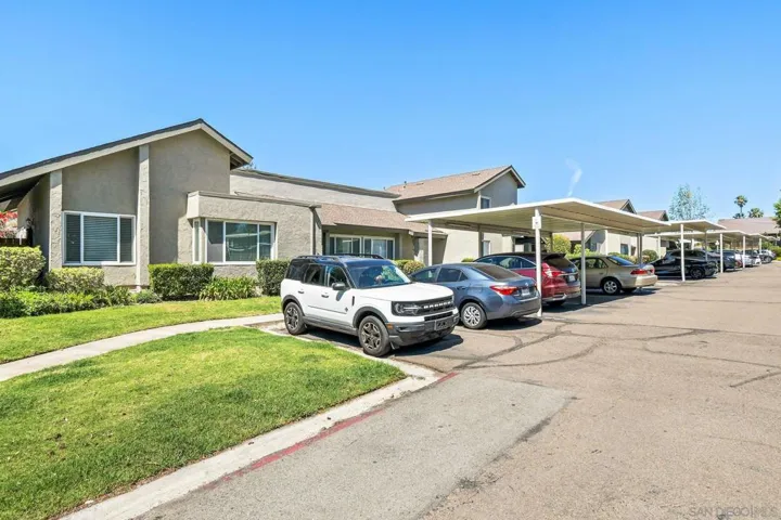 10818 Lamentin Ct, San Diego, California 92124