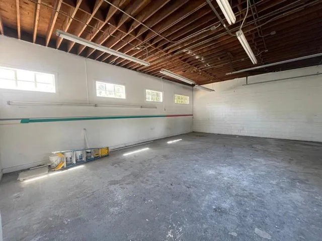 780 Old County Road, Belmont, California 94002
