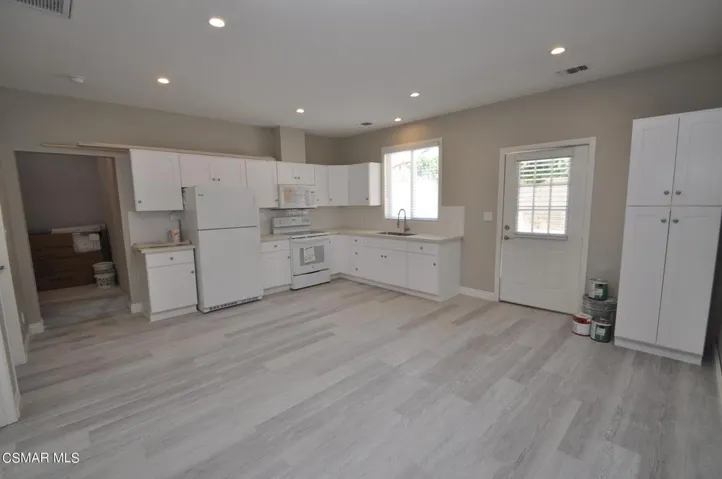 7756 Kitchen