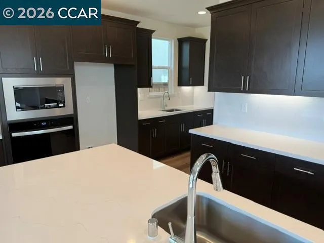 Beautifil Kitchen with added prep sink