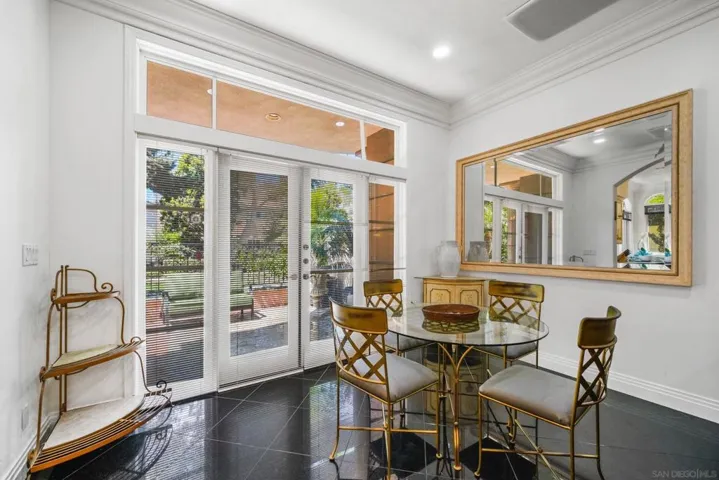 5448 Renaissance, San Diego, California 92122