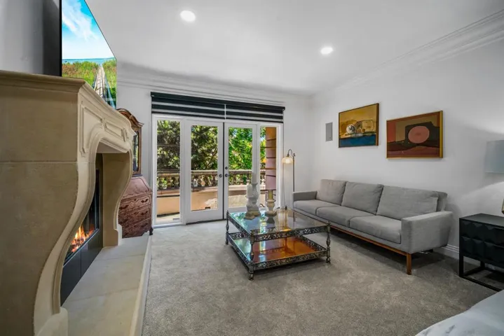 5448 Renaissance, San Diego, California 92122