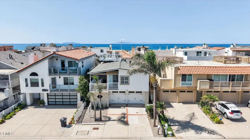 9-web-or-mls-001_UpmarketMedia-3715Sun-a