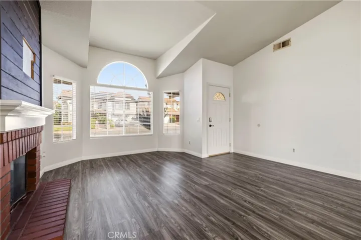 20426 Ermine, Canyon Country, California 91351