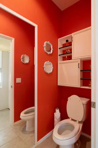 41720 Amberly-43