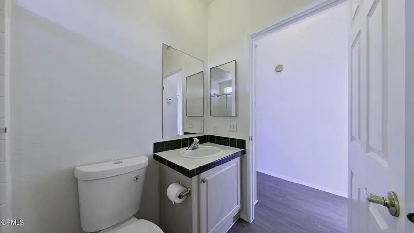 10 Bathroom 2 (1)