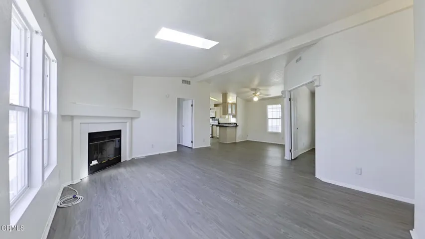 02 Living Room (4)