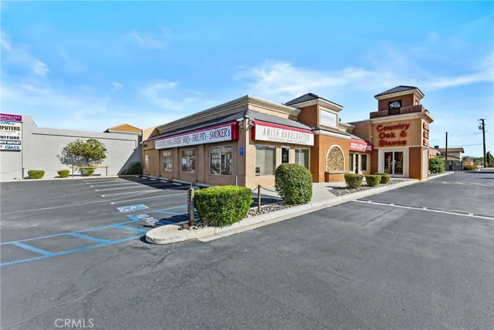 12033 Mariposa, Hesperia, California 92345