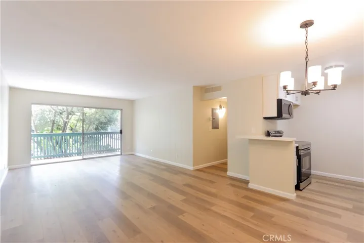 576 N Bellflower 116, Long Beach, California 90814