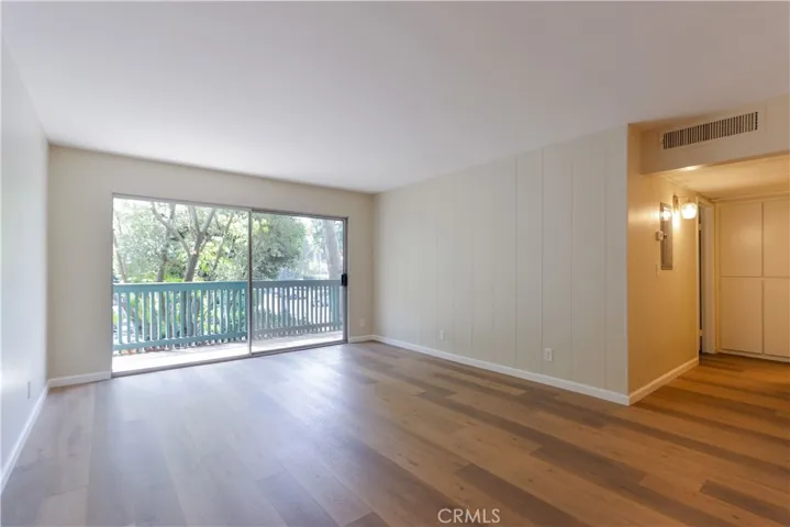 576 N Bellflower 116, Long Beach, California 90814