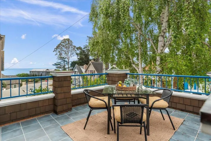 116 Mott Avenue, Santa Cruz, California 95062