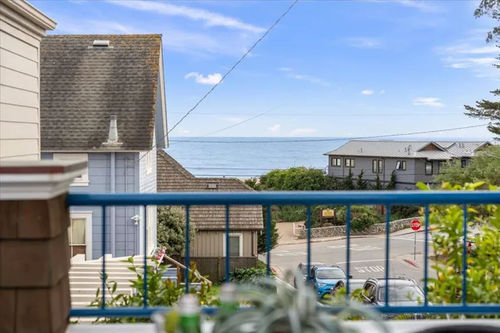 116 Mott Avenue, Santa Cruz, California 95062