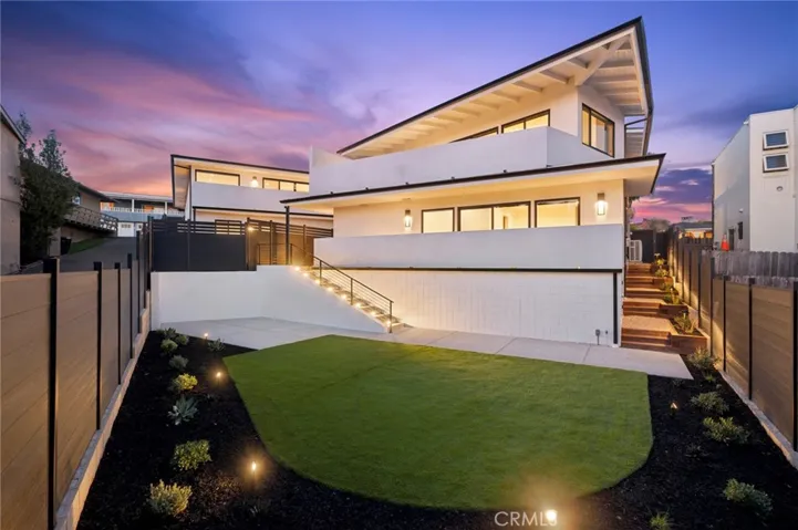 403 Serra Drive, Corona Del Mar, California 92625