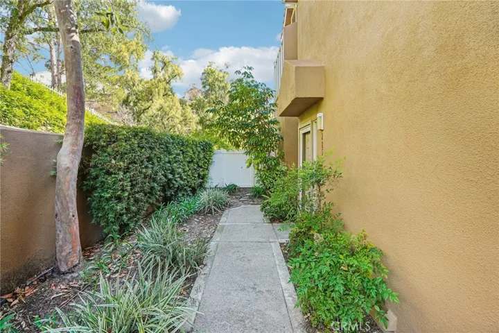 28515 Klondike, Trabuco Canyon, California 92679