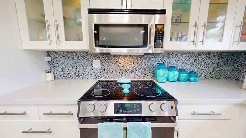 2615-E-Palm-Oasis-St-03312026_122804