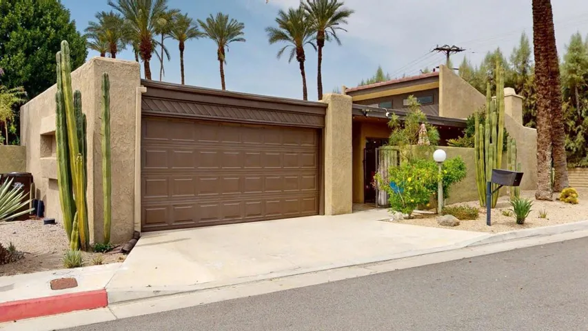 2615-E-Palm-Oasis-St-03312026_123638