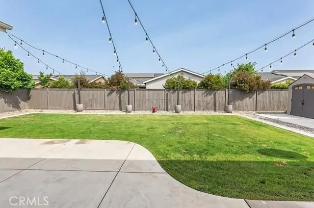 9218 Manor Glen, Shafter, California 93263