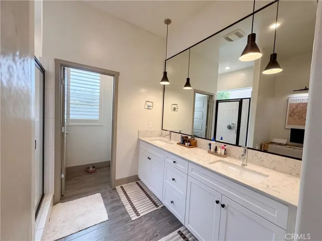 9218 Manor Glen, Shafter, California 93263