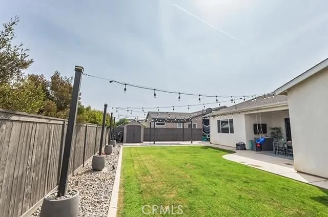 9218 Manor Glen, Shafter, California 93263