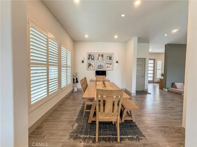 9218 Manor Glen, Shafter, California 93263