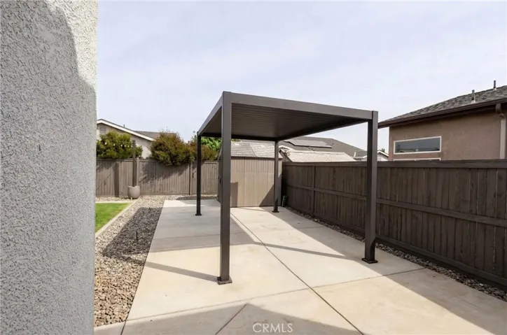 9218 Manor Glen, Shafter, California 93263