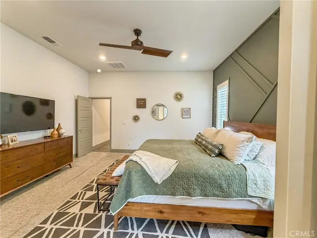 9218 Manor Glen, Shafter, California 93263