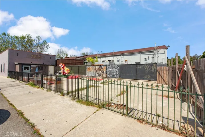 12908 Main, Garden Grove, California 92840