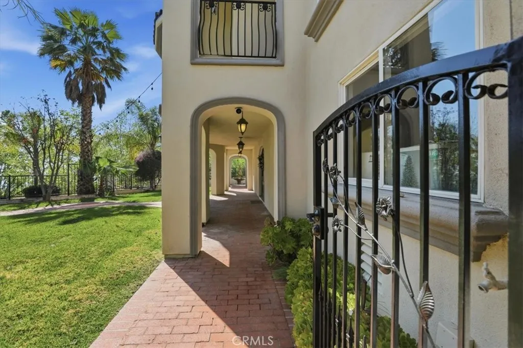 4972 Clover, Rancho Cucamonga, California 91737 — photo 4
