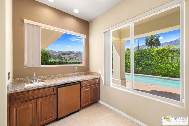 1691 Ponderosa Way, Palm Springs, California 92264