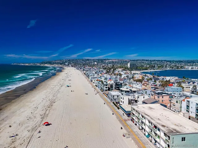 , San Diego, California 92109