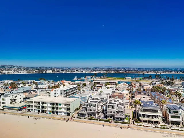 , San Diego, California 92109