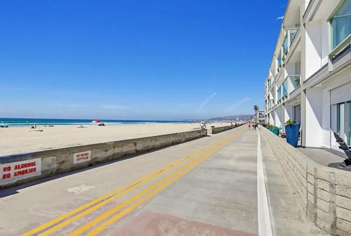 , San Diego, California 92109