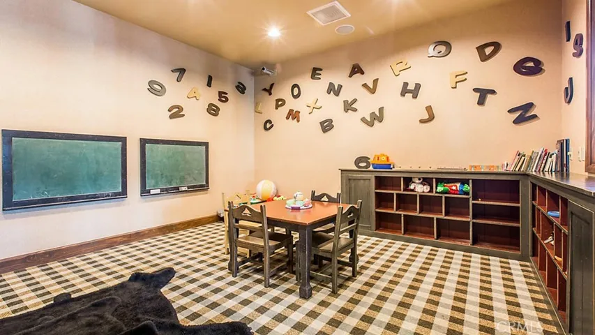 Kids Room Clubhouse