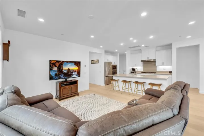 10943 Carrillo Court, Cypress, California 90720