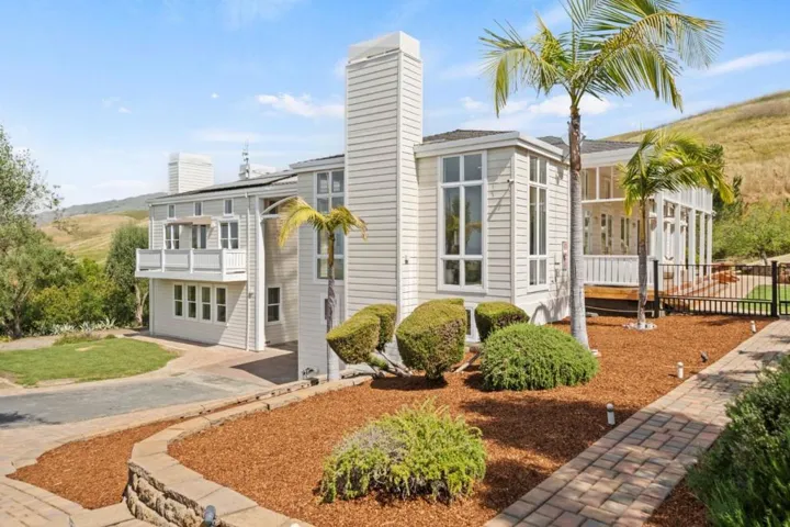 2698 Greenrock Road, Milpitas, California 95035
