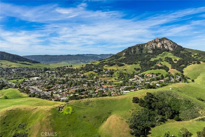 957 Skyline Drive, San Luis Obispo, California 93405