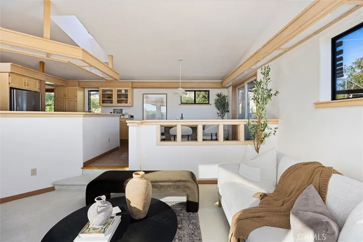 957 Skyline Drive, San Luis Obispo, California 93405