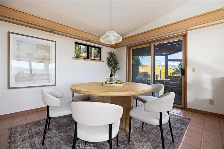 957 Skyline Drive, San Luis Obispo, California 93405