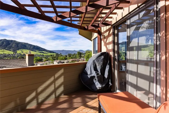 957 Skyline Drive, San Luis Obispo, California 93405