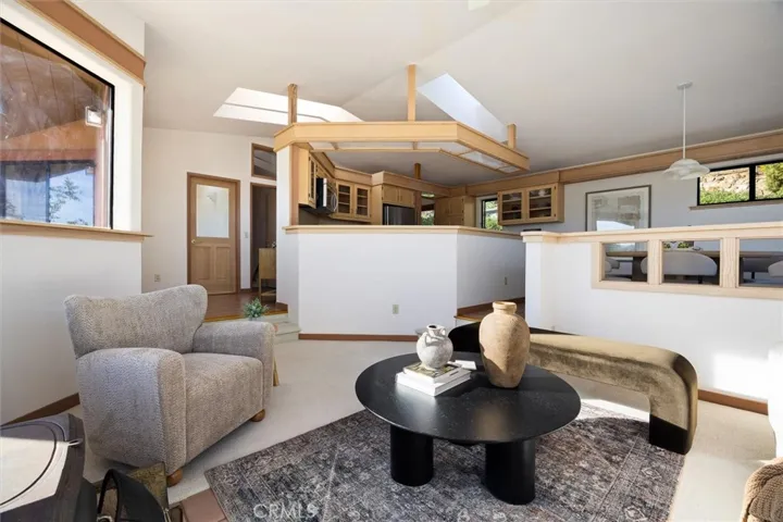 957 Skyline Drive, San Luis Obispo, California 93405