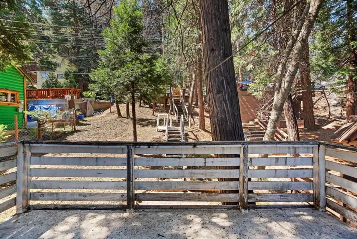 37-Private Deck