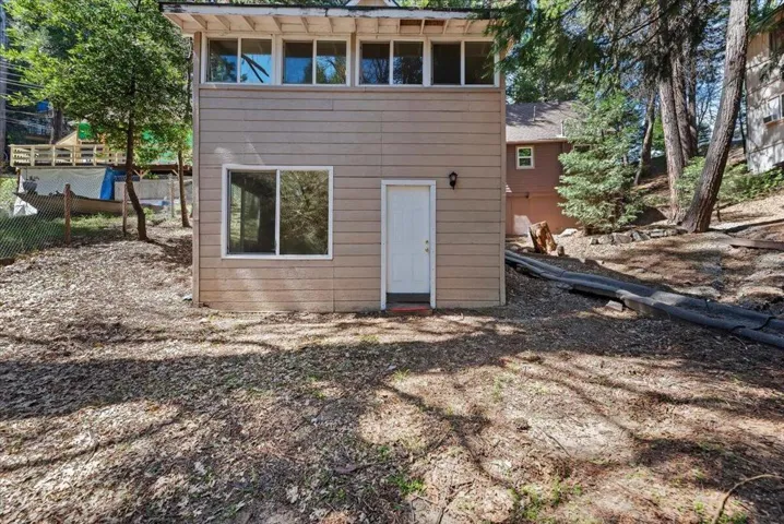 48-Backyard