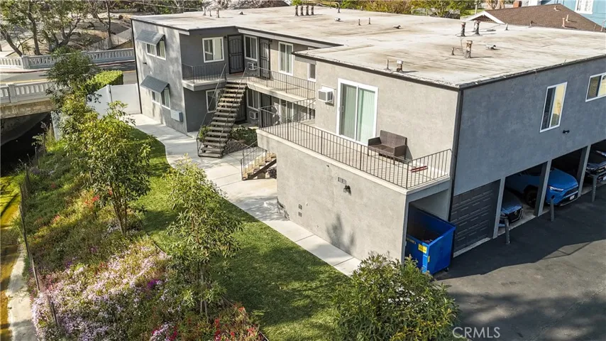 149 E Union, Fullerton, California 92832