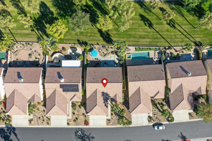 80086 Camino Santa Elise