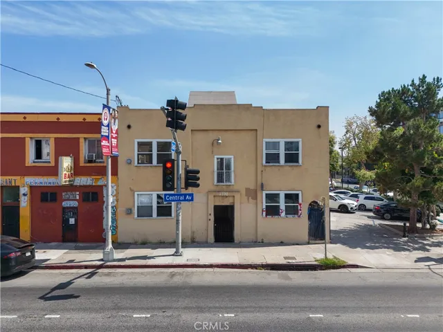 3232 S Central, Los Angeles, California 90011