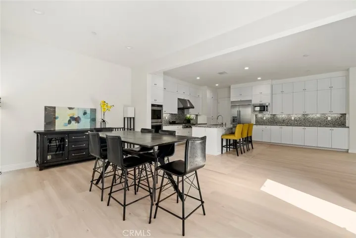 238 Pinnacle Drive, Lake Forest, California 92630